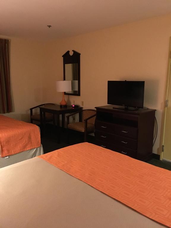 ฮาวเวิร์ด จอห์นสัน บาย วินด์แฮม ฮูมา Hotel โฮมา ภายนอก รูปภาพ