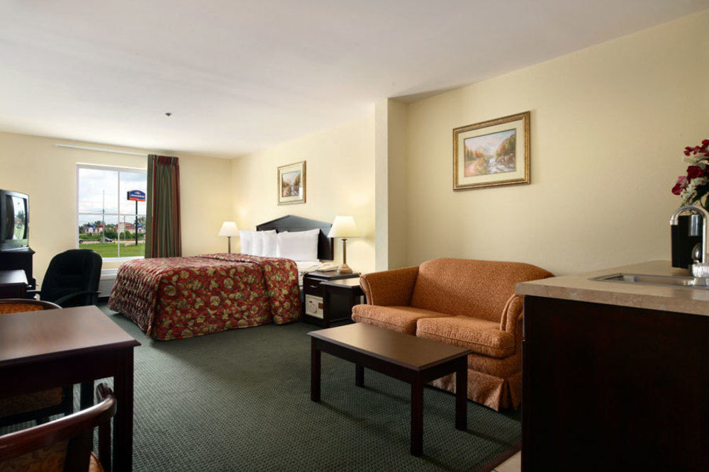 ฮาวเวิร์ด จอห์นสัน บาย วินด์แฮม ฮูมา Hotel โฮมา ภายนอก รูปภาพ