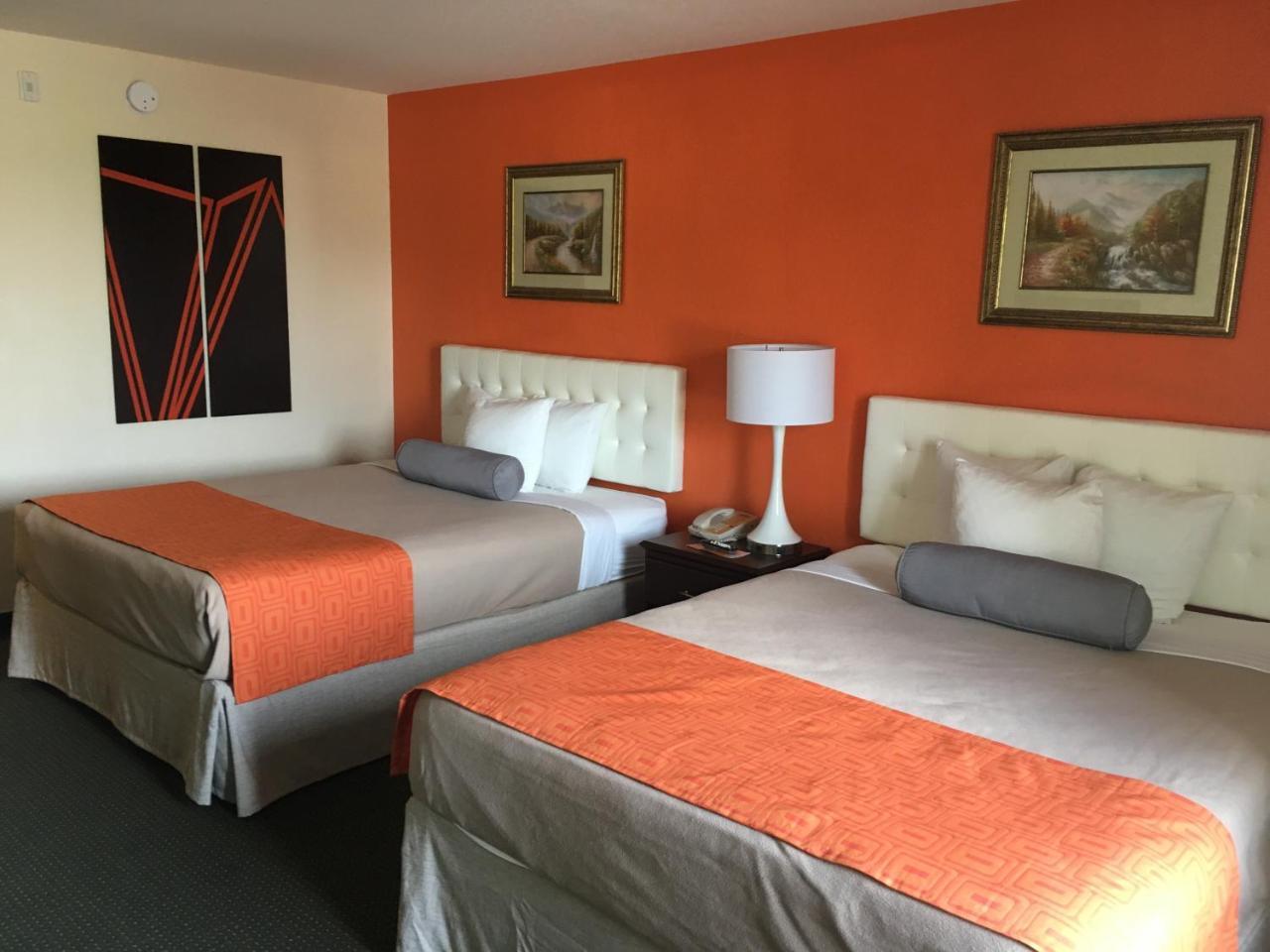 ฮาวเวิร์ด จอห์นสัน บาย วินด์แฮม ฮูมา Hotel โฮมา ภายนอก รูปภาพ